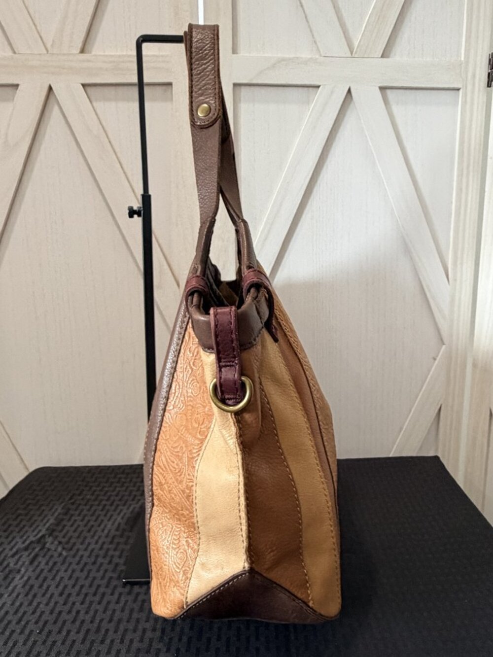 Lucky Brand Vintage Inspired Patchwork Leather Hobo Shoulder Bag - Picture 3 of 8